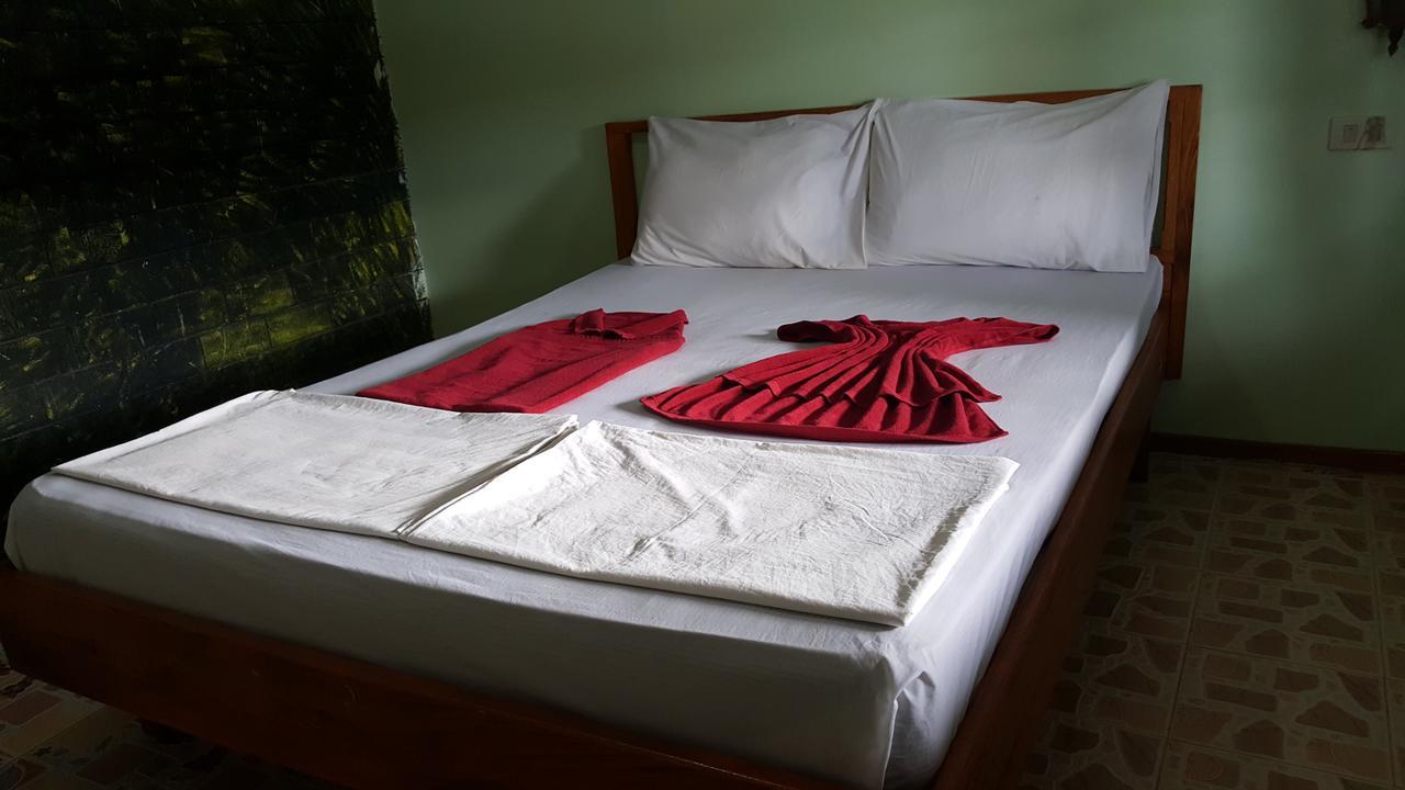 Golden Hill Bungalows 호텔 끄라비 외부 사진